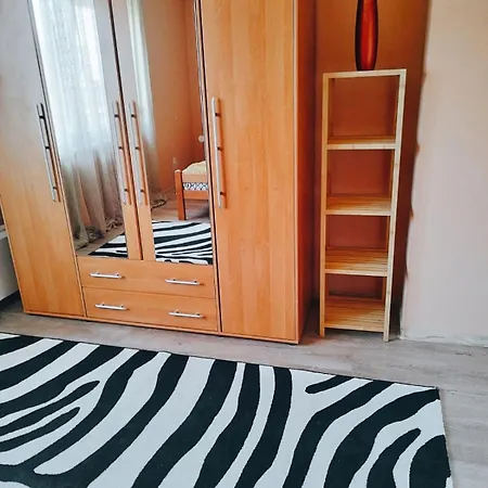 Apartment Carlo *