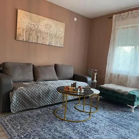 Διαμέρισμα Carlo